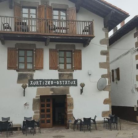 Hostal Mendaurpe Ituren Kültér fotó